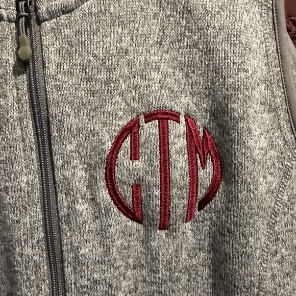 cTm embroidered Charles River (all 3 items) - Picture 2 of 5